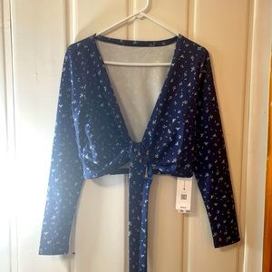 Blue and White new with tags Romwe cross-tie long sleeve